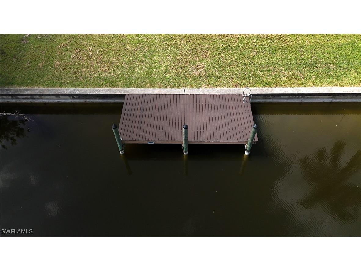 21 NE 19th Terrace Cape Coral FL 33909 225001653 image4