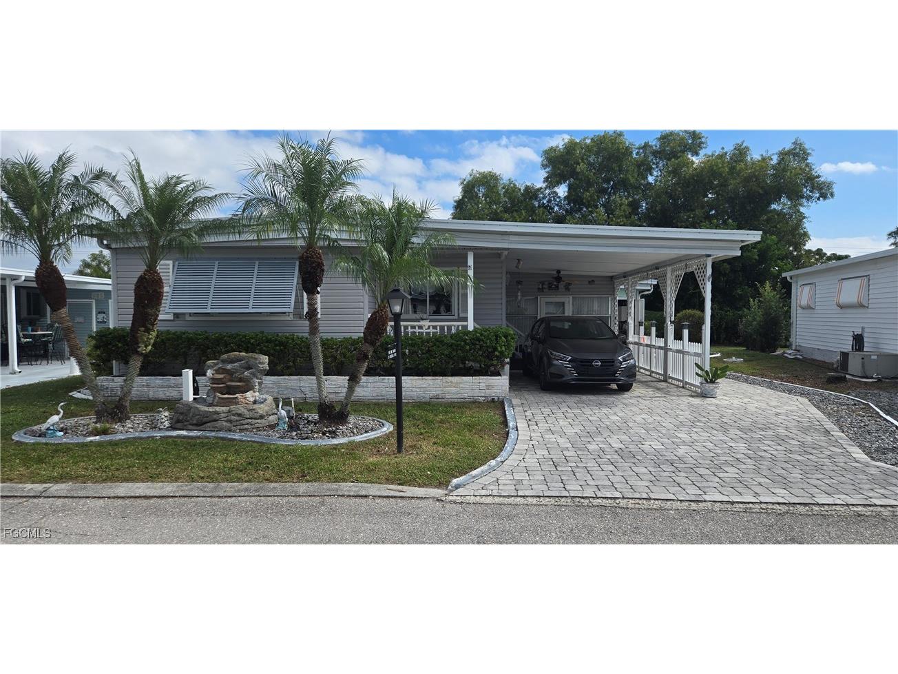 21 Nicklaus Boulevard North Fort Myers FL 33903 2025017618 image2