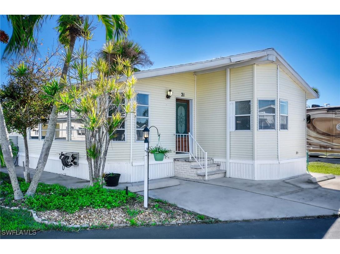 21 Onyx Drive #21-O Naples FL 34114 224097227 image1