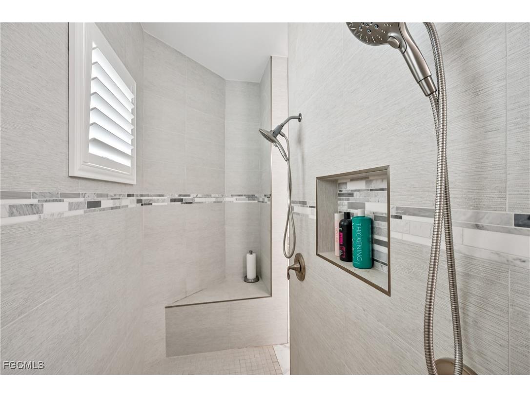 21 SW 21st Street Cape Coral FL 33991 2025006043 image29