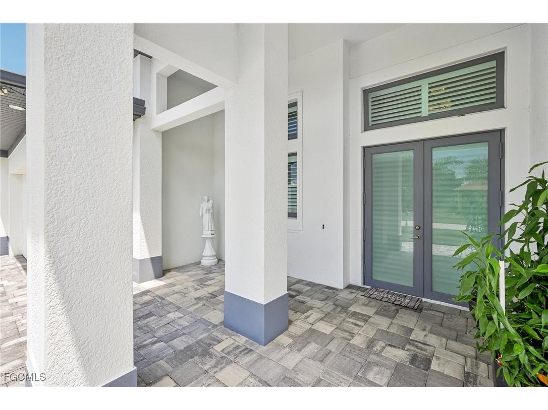 21 SW 21st Street Cape Coral FL 33991 2025006043 image6