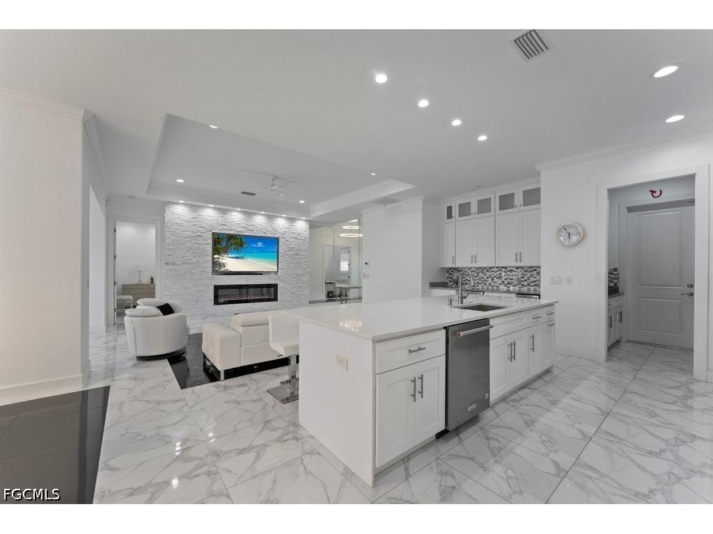 21 SW 21st Street Cape Coral FL 33991 2026020280 image11