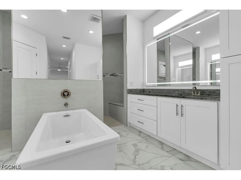 21 SW 21st Street Cape Coral FL 33991 2026020280 image20