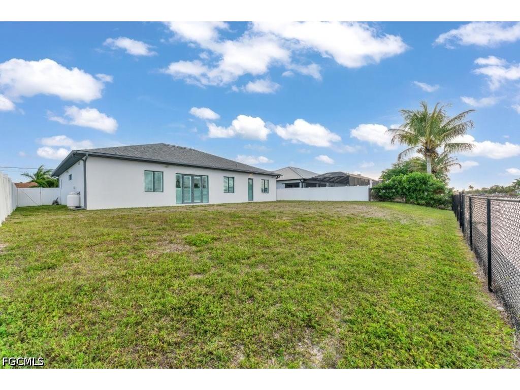 21 SW 21st Street Cape Coral FL 33991 2026020280 image35