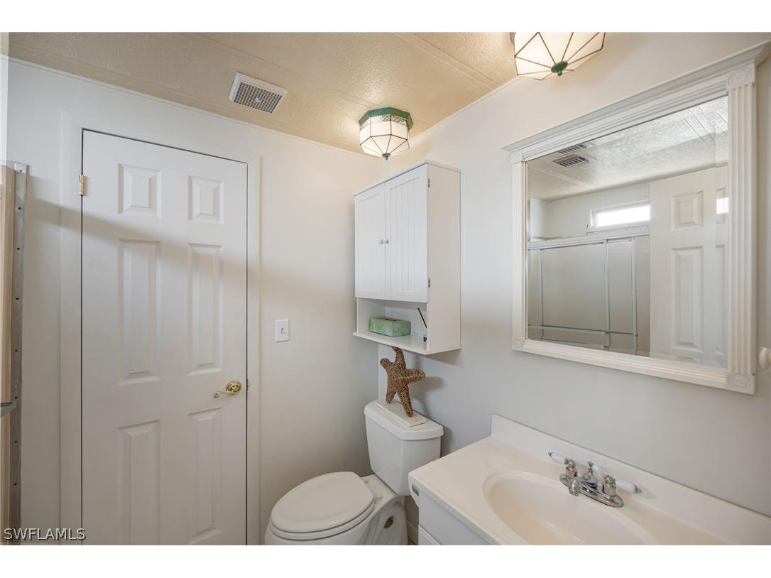 21 San Lu Rue Avenue #21 Naples FL 34104 226008817 image18