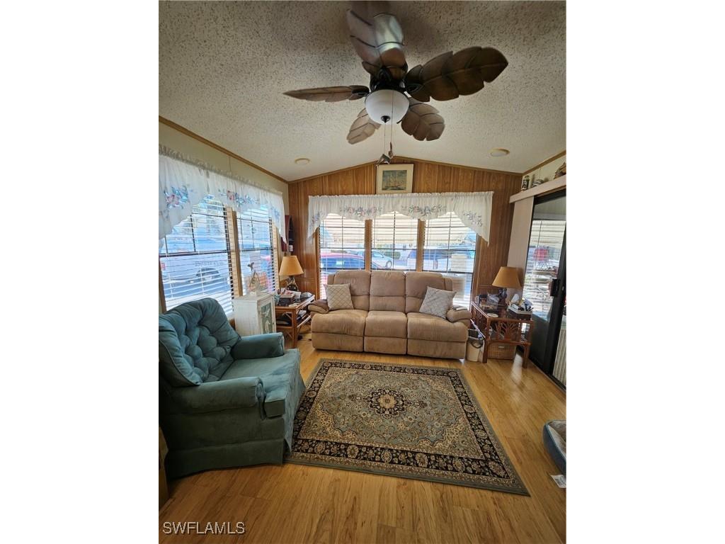 21 Shifting Sand Avenue Bonita Springs FL 34135 225029595 image2