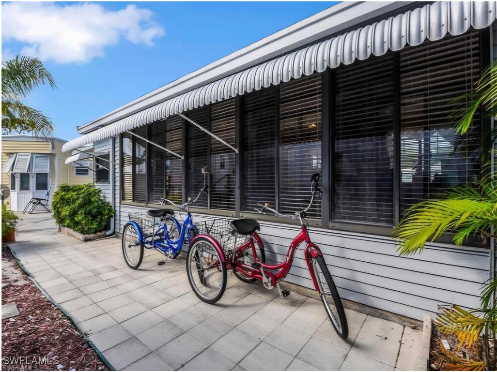 21 Shifting Sand Avenue Bonita Springs FL 34135 225029595 image3