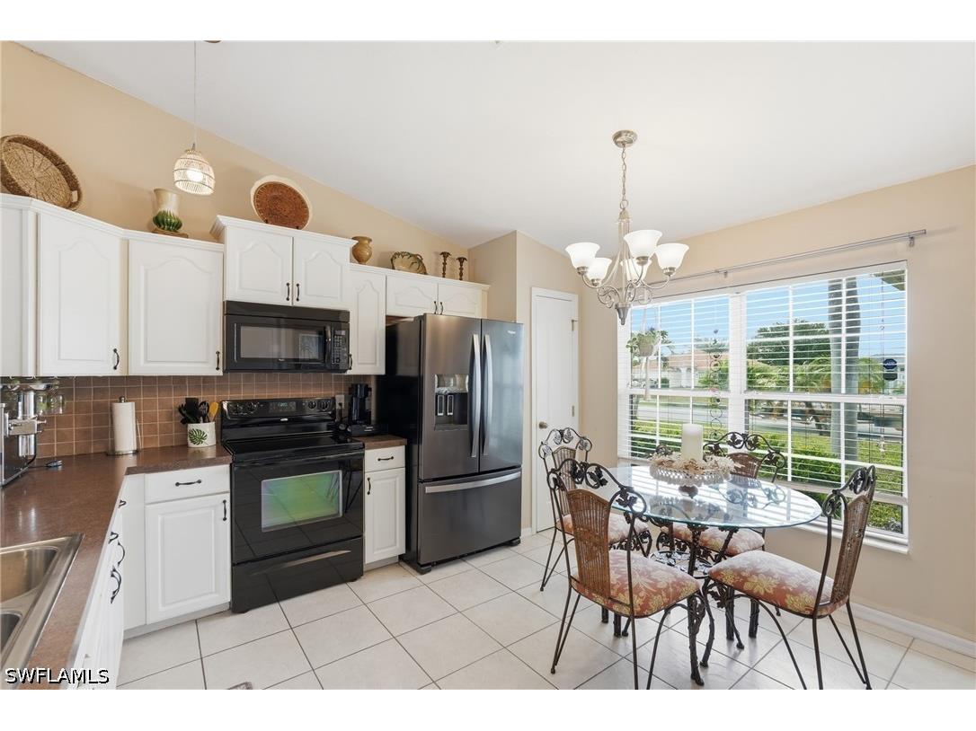 21 Tropicana Parkway E Cape Coral FL 33909 226018588 image8
