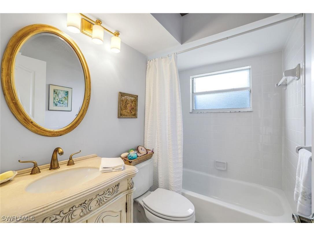 210 Belville Boulevard Naples FL 34104 226006024 image16