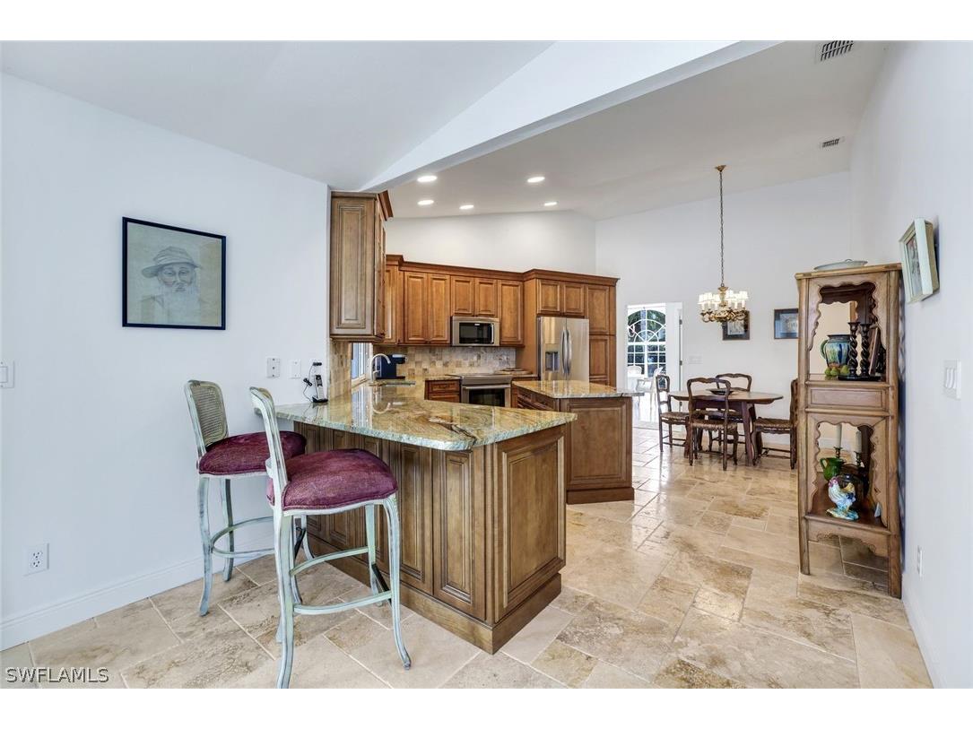 210 Belville Boulevard Naples FL 34104 226006024 image9