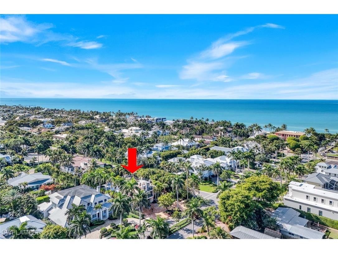 210 Central Avenue Naples FL 34102 226001201 image4