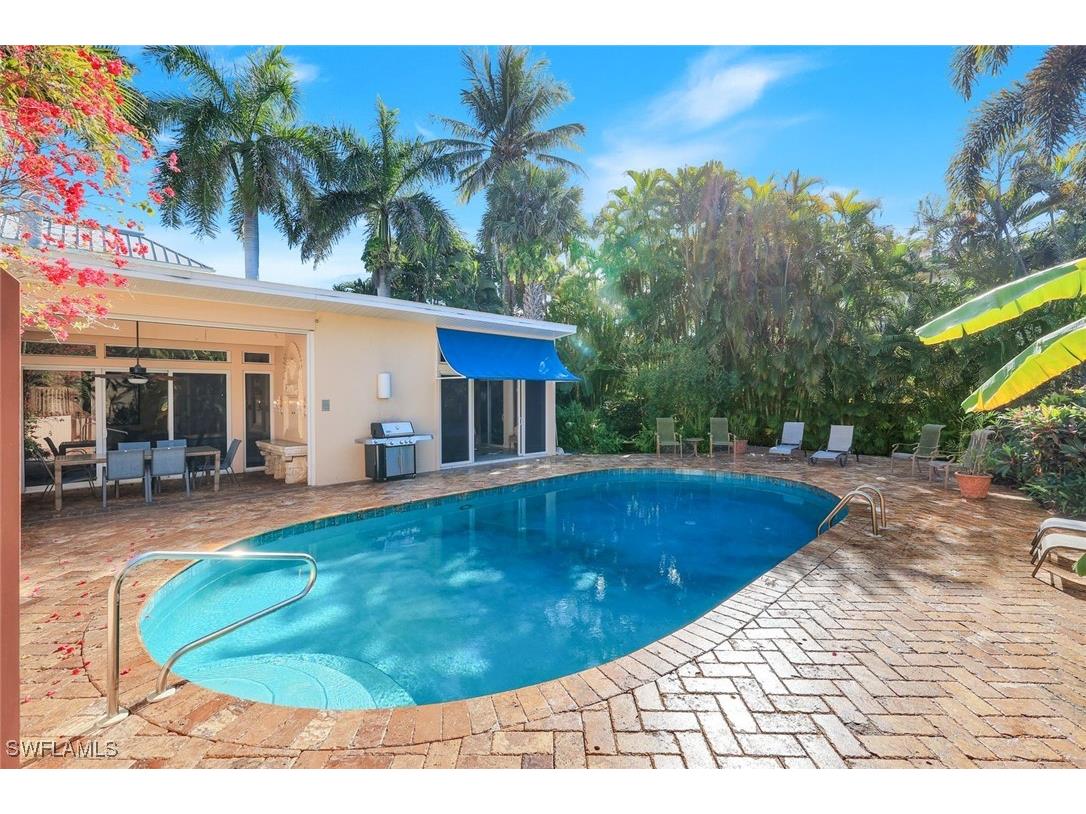 210 Central Avenue Naples FL 34102 226001201 image43