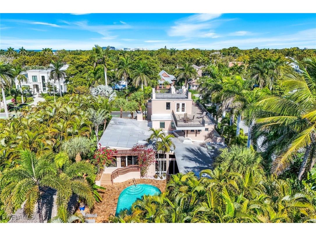 210 Central Avenue Naples FL 34102 226001201 image48