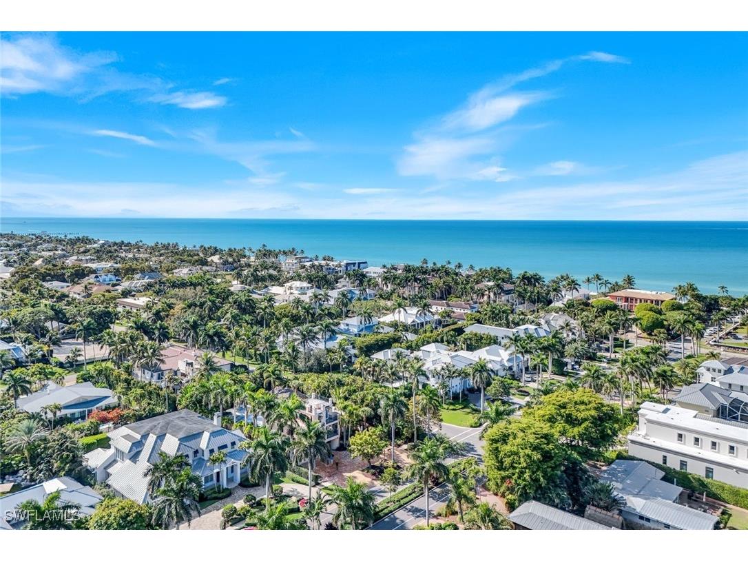 210 Central Avenue Naples FL 34102 226001201 image49