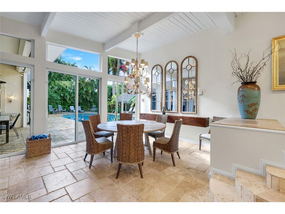 210 Central Avenue Naples FL 34102 226001201 image8