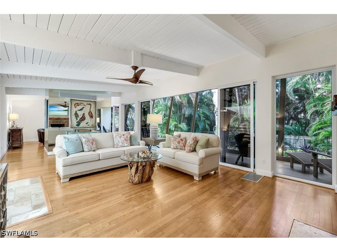 210 Central Avenue Naples FL 34102 226022755 image19