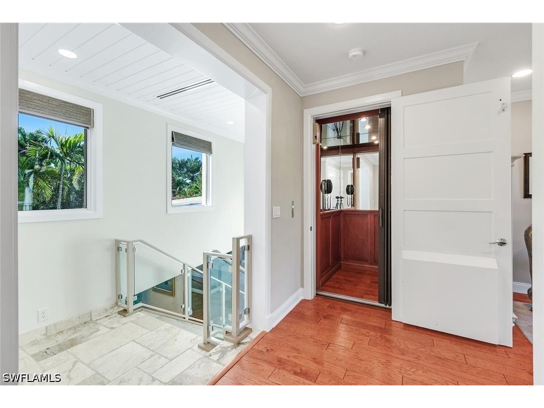 210 Central Avenue Naples FL 34102 226022755 image29