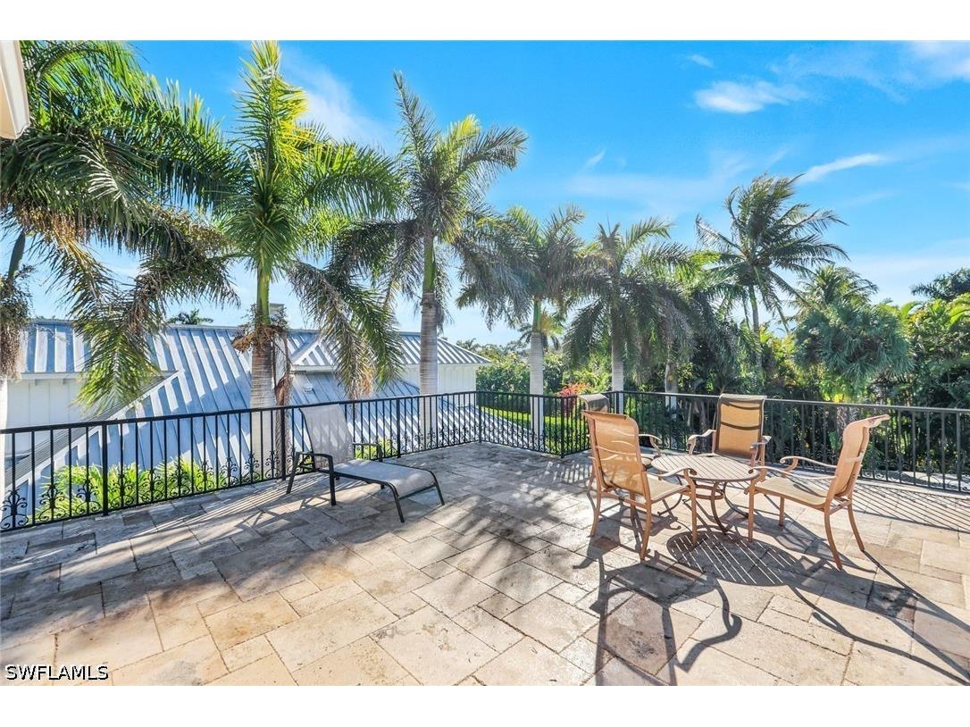 210 Central Avenue Naples FL 34102 226022755 image34
