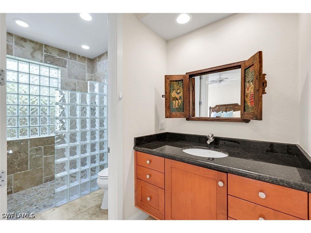 210 Central Avenue Naples FL 34102 226022755 image37