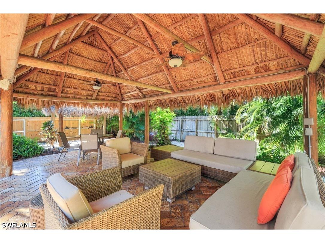 210 Central Avenue Naples FL 34102 226022755 image46