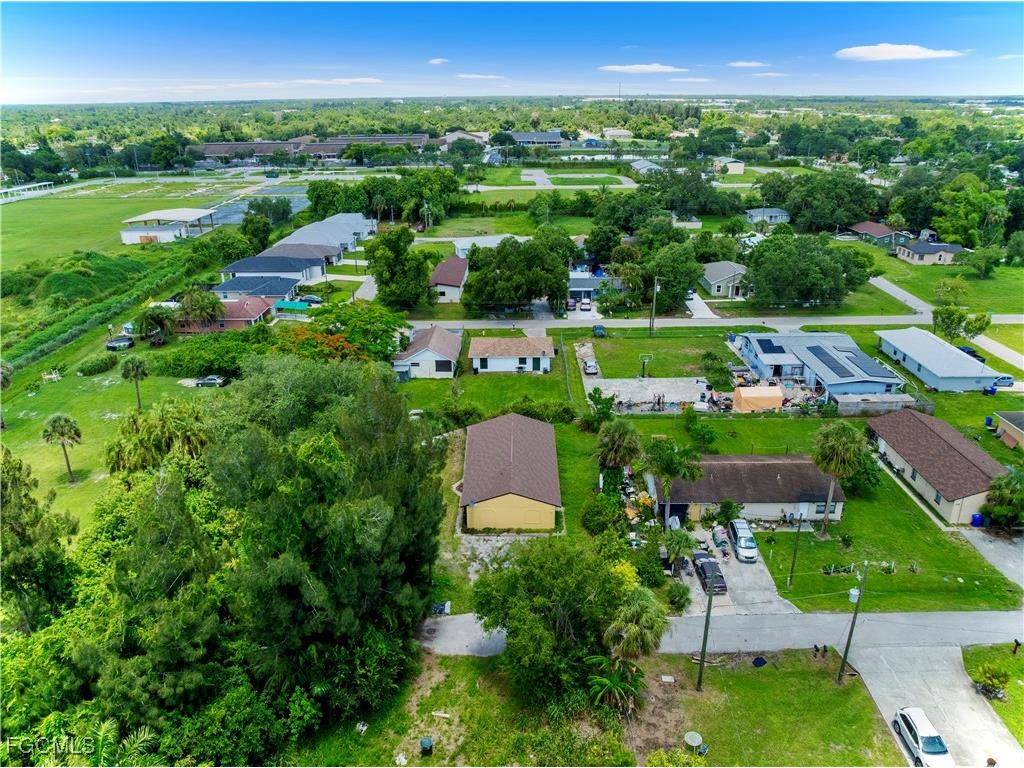 210 Charlotte Avenue Fort Myers FL 33916 2025017685 image16