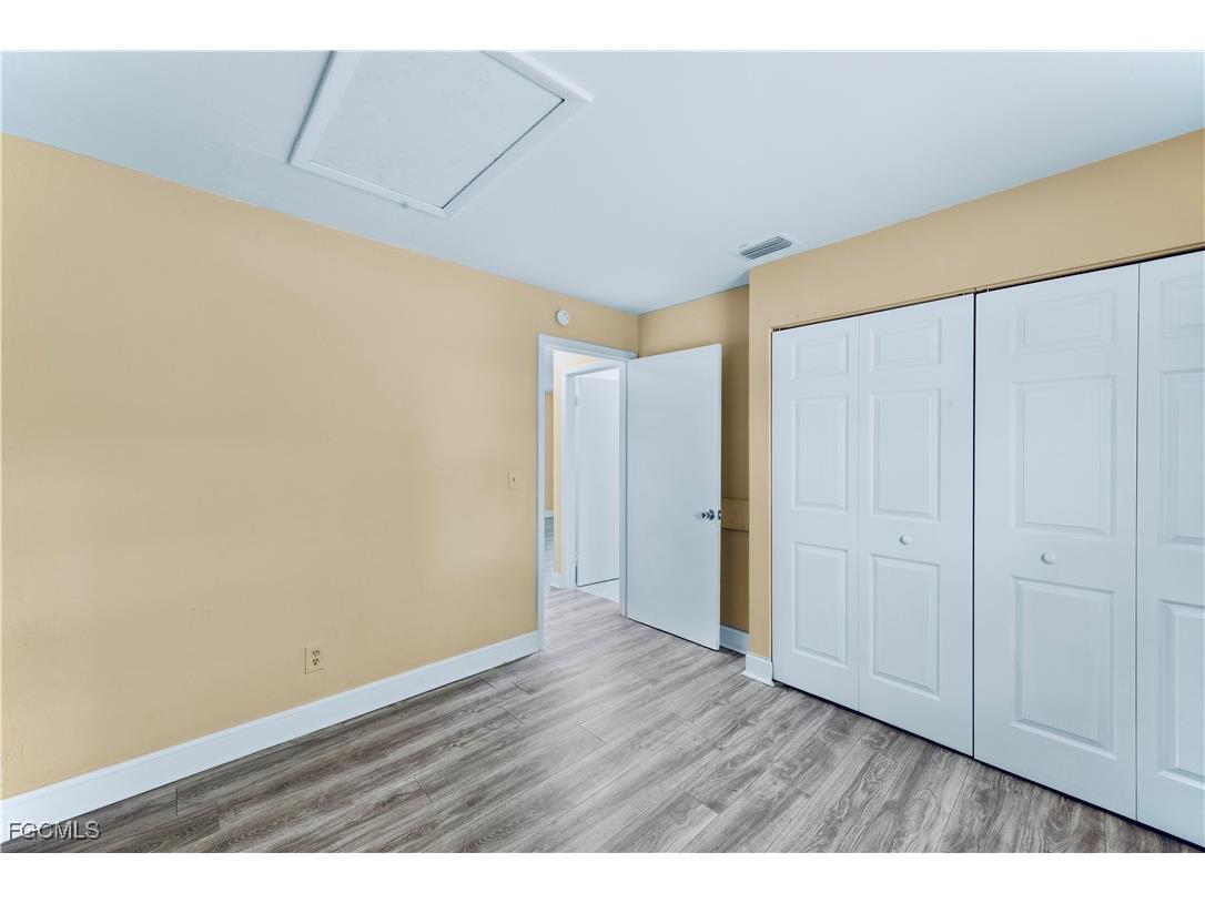 210 Charlotte Avenue Fort Myers FL 33916 2026005995 image11