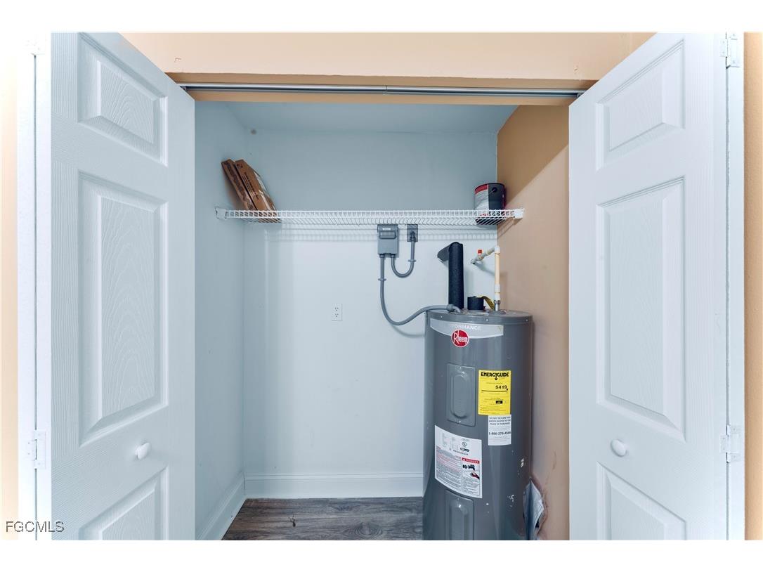 210 Charlotte Avenue Fort Myers FL 33916 2026005995 image14