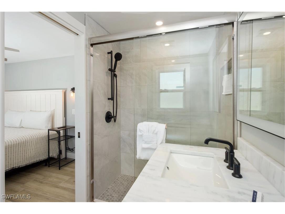 210 Dakota Avenue Fort Myers Beach FL 33931 225043303 image10