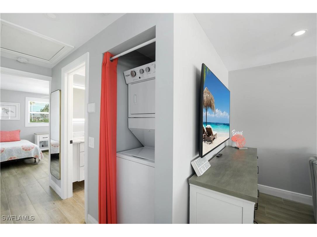 210 Dakota Avenue Fort Myers Beach FL 33931 225043303 image16