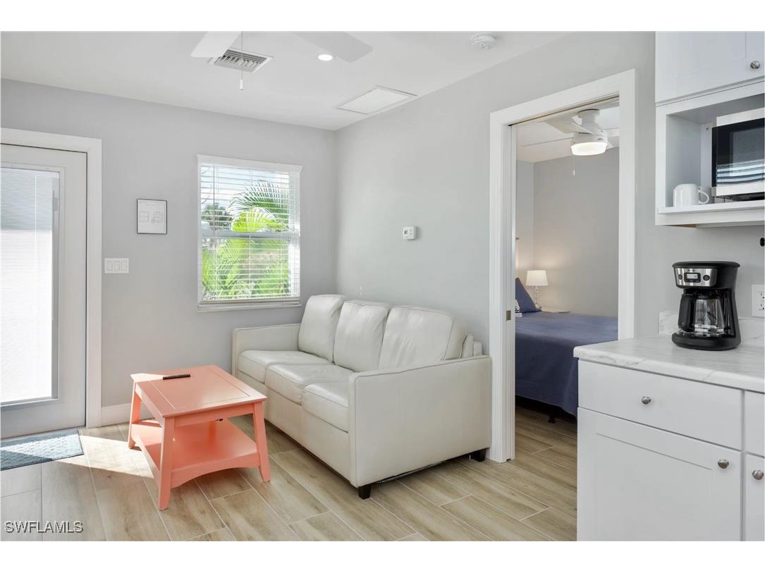 210 Dakota Avenue Fort Myers Beach FL 33931 225043303 image25