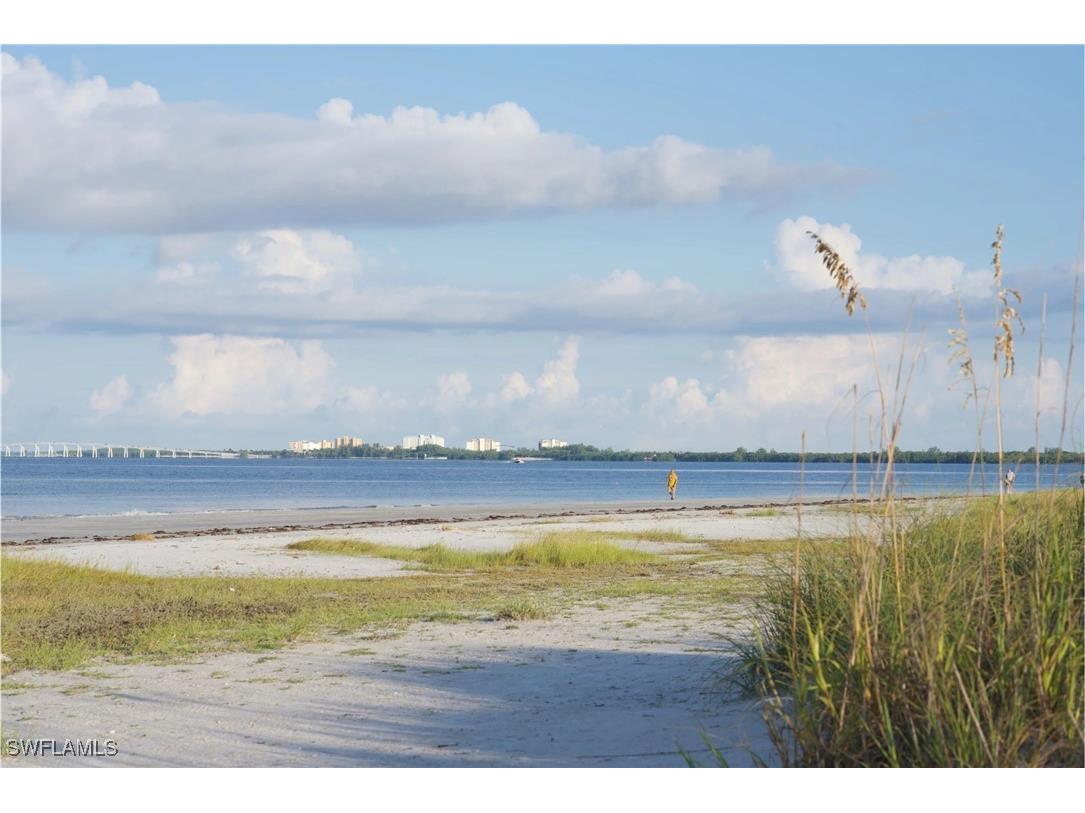 210 Dakota Avenue Fort Myers Beach FL 33931 225043303 image35