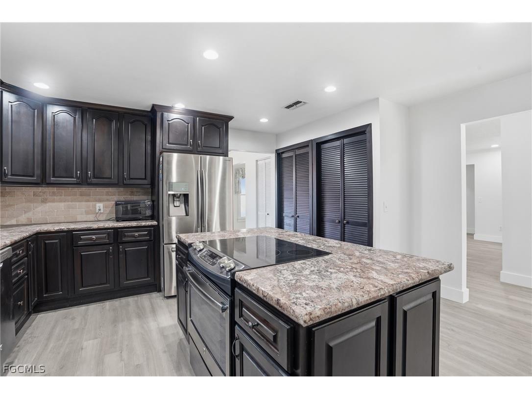210 E Sugarland Circle Clewiston FL 33440 2026013815 image23