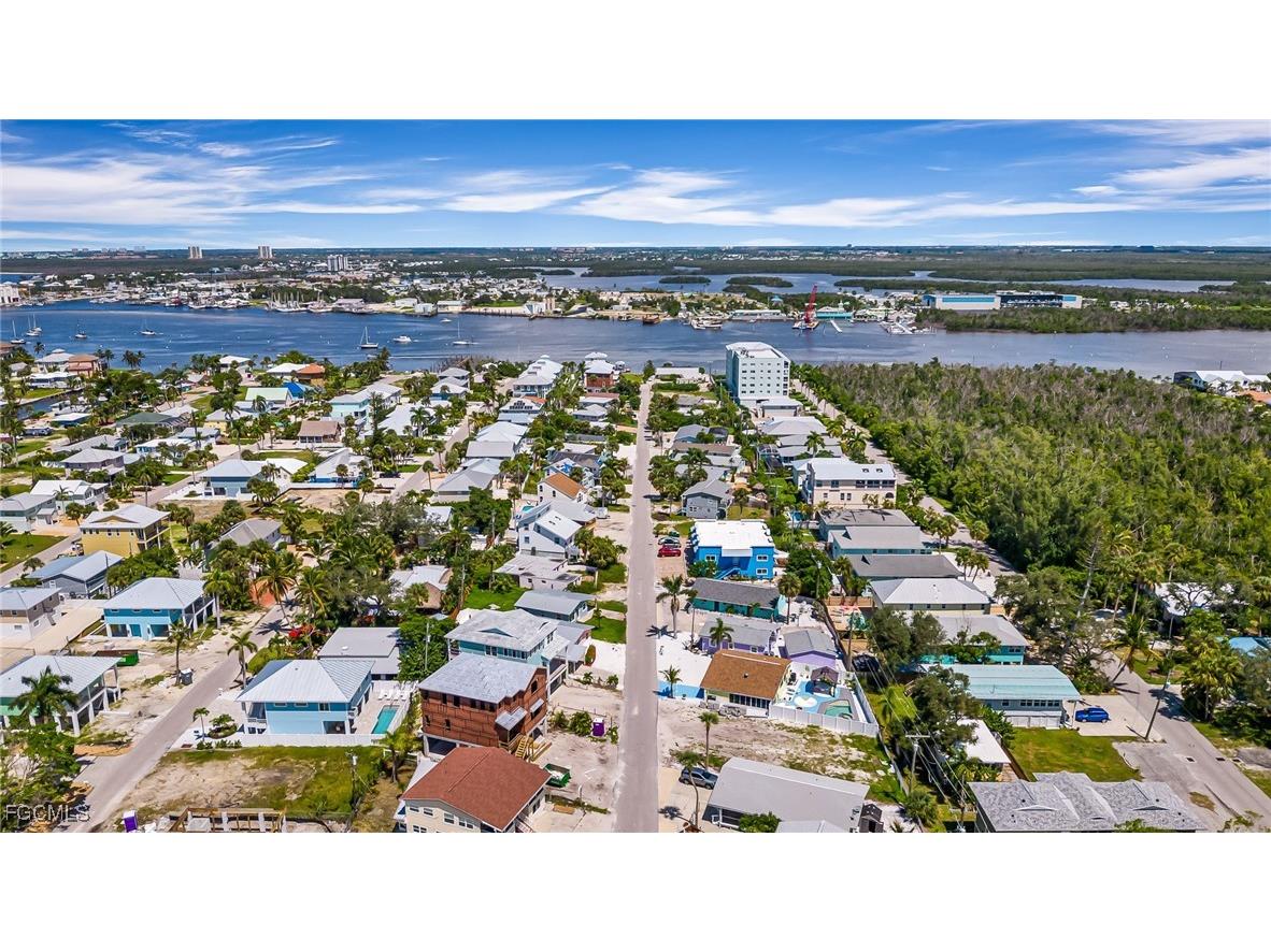 210 Fairweather Lane Fort Myers Beach FL 33931 2025019989 image13