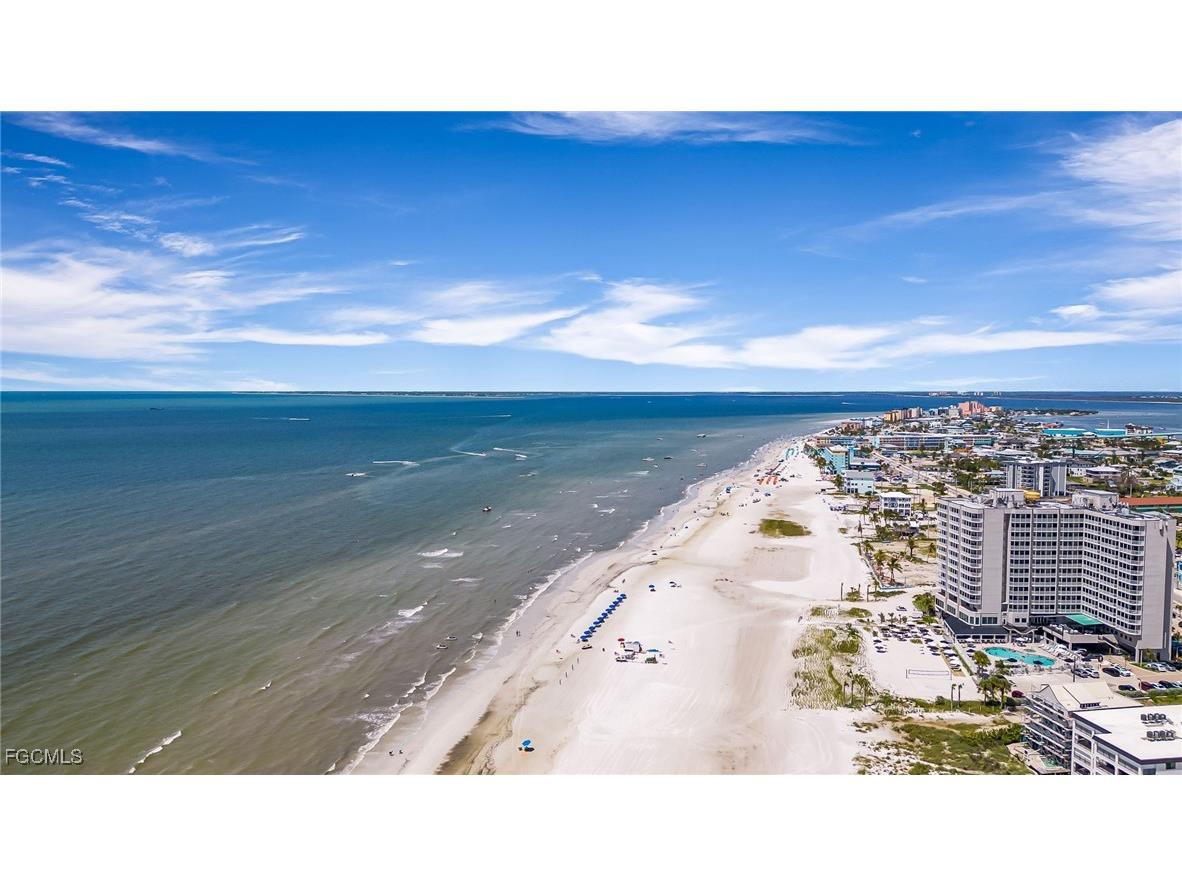 210 Fairweather Lane Fort Myers Beach FL 33931 2025019989 image20