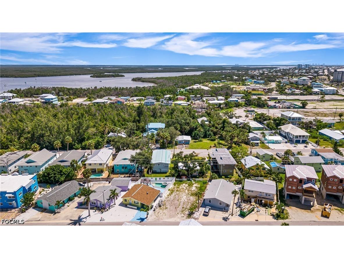 210 Fairweather Lane Fort Myers Beach FL 33931 2026022362 image2