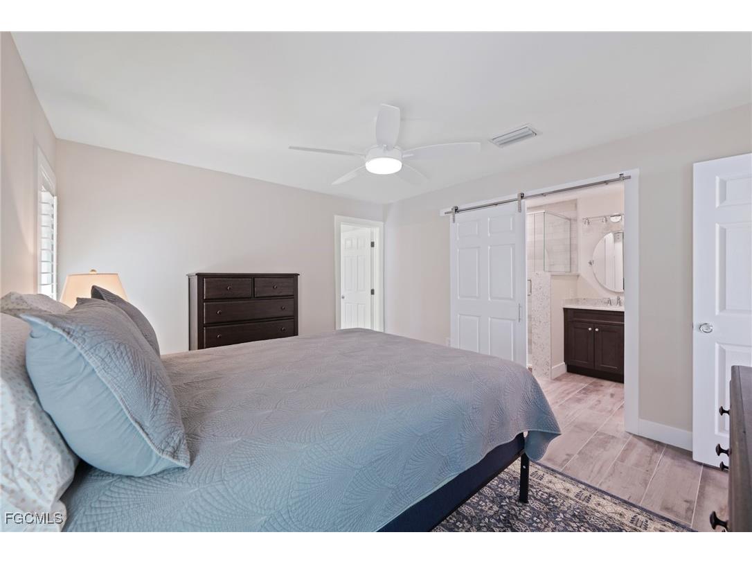 210 Hibiscus Drive Fort Myers Beach FL 33931 2025020914 image23