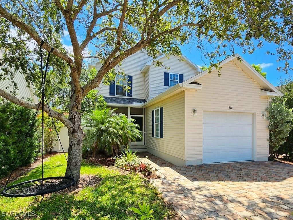 210 Leawood Circle Naples FL 34104 225049223 image1