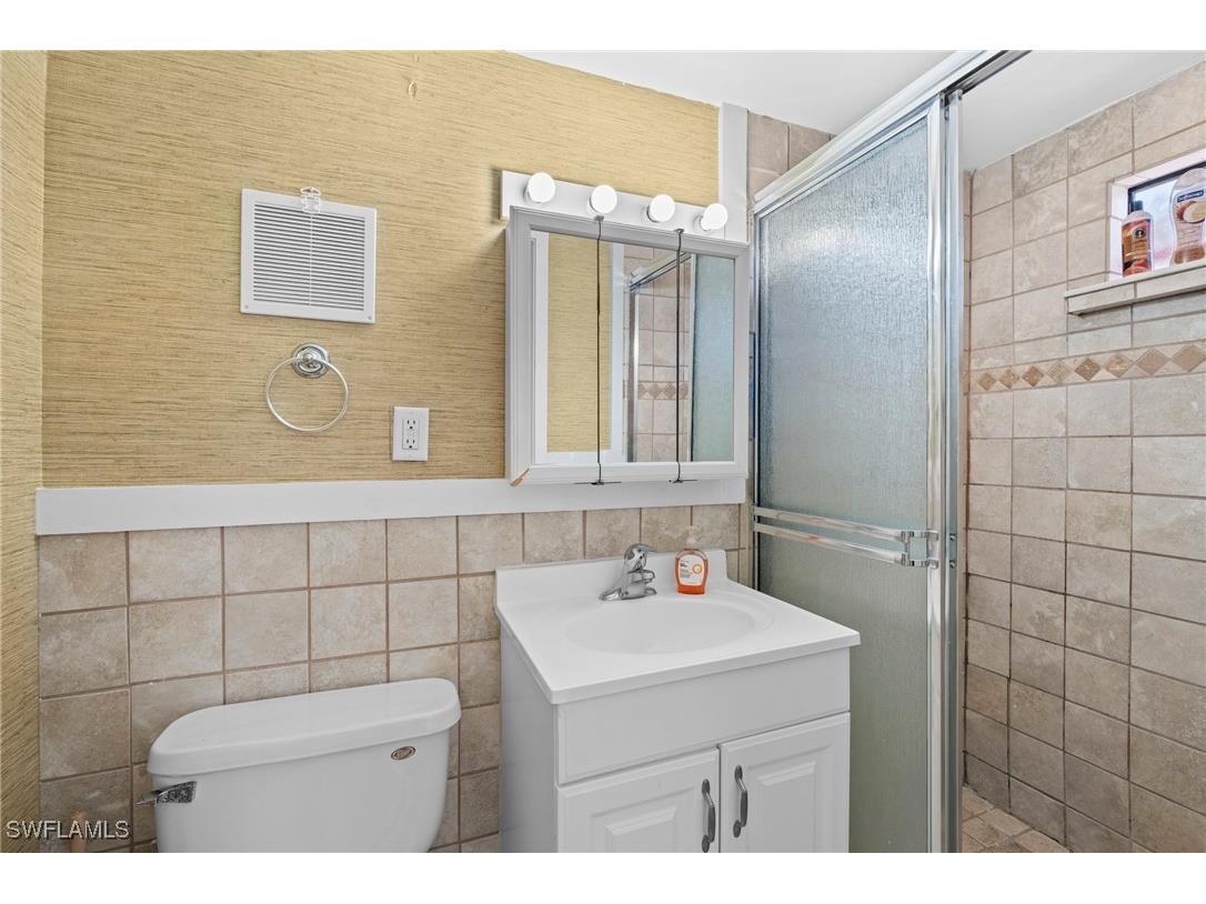 210 Miramar Street Fort Myers Beach FL 33931 225078081 image23