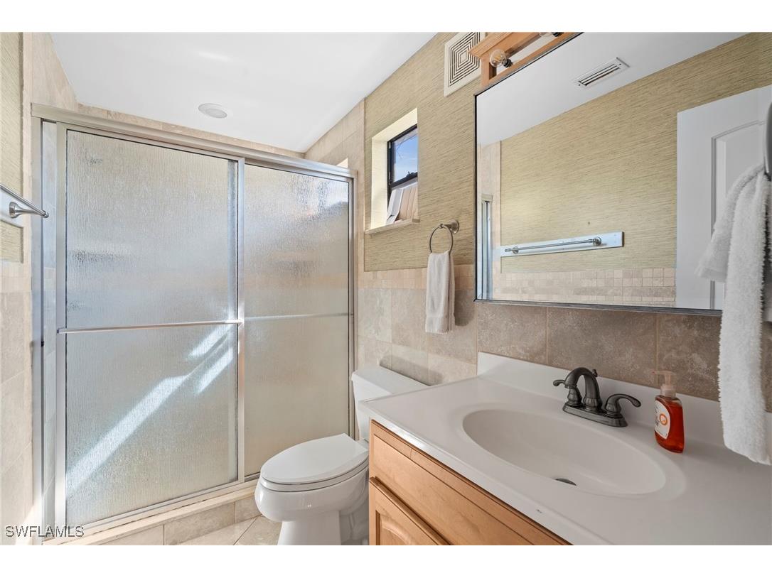 210 Miramar Street Fort Myers Beach FL 33931 225078081 image26