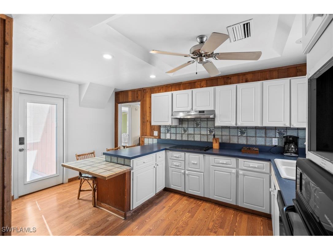 210 Miramar Street Fort Myers Beach FL 33931 225078081 image9