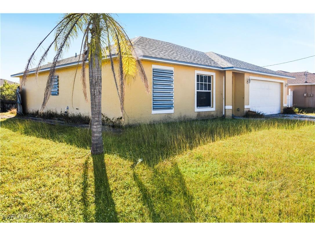 210 Mossrosse Street Fort Myers FL 33913 225084799 image5