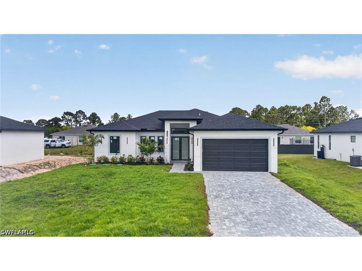 210 Pembroke Street Lehigh Acres FL 33974 226019966 image1