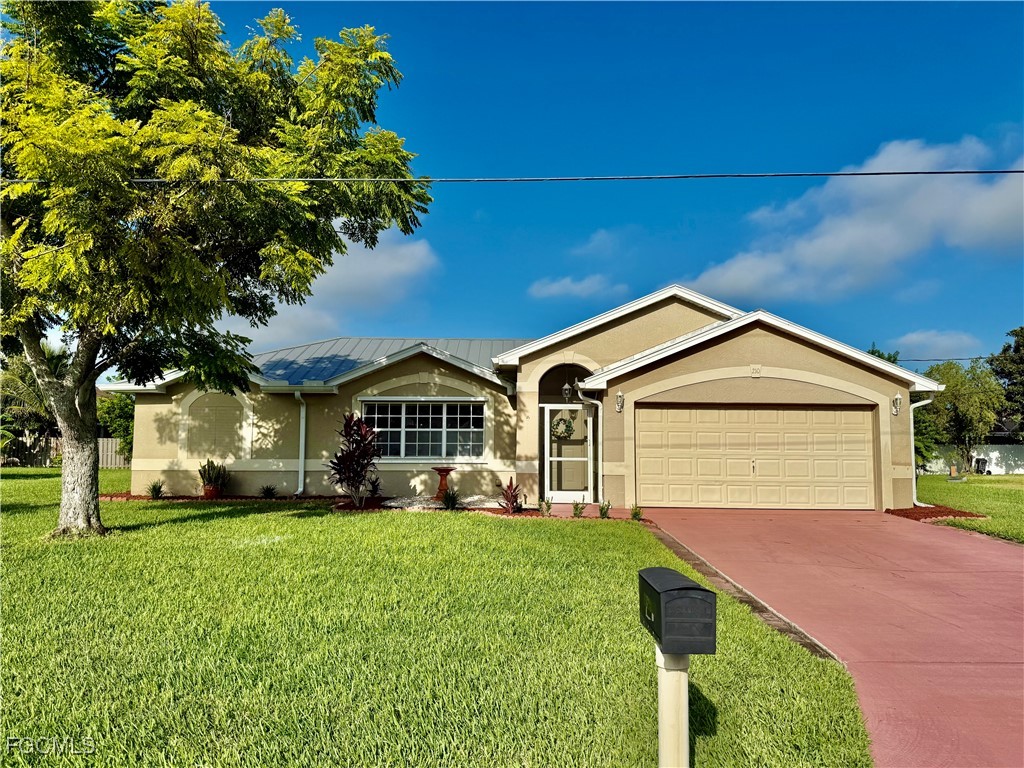 210 Plainfield Street Lehigh Acres FL 33936 2025009119 image1