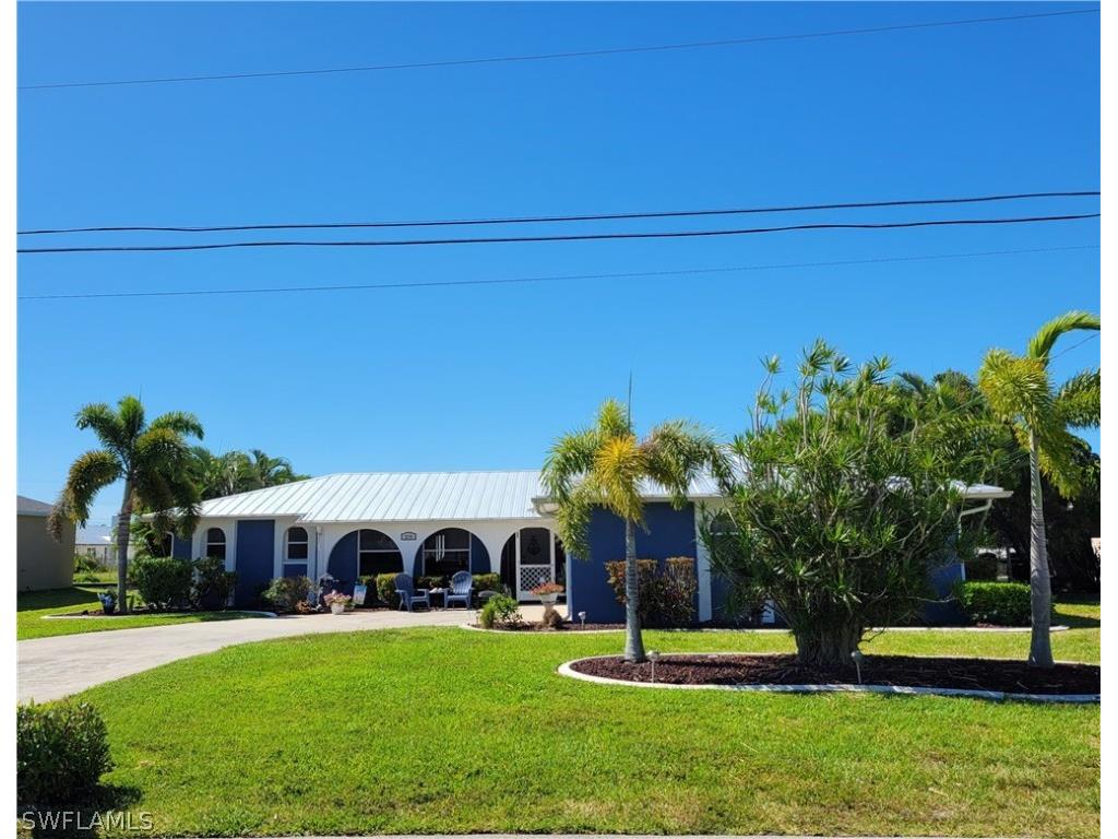 210 SE 1st Terrace Cape Coral FL 33990 224034267 image1
