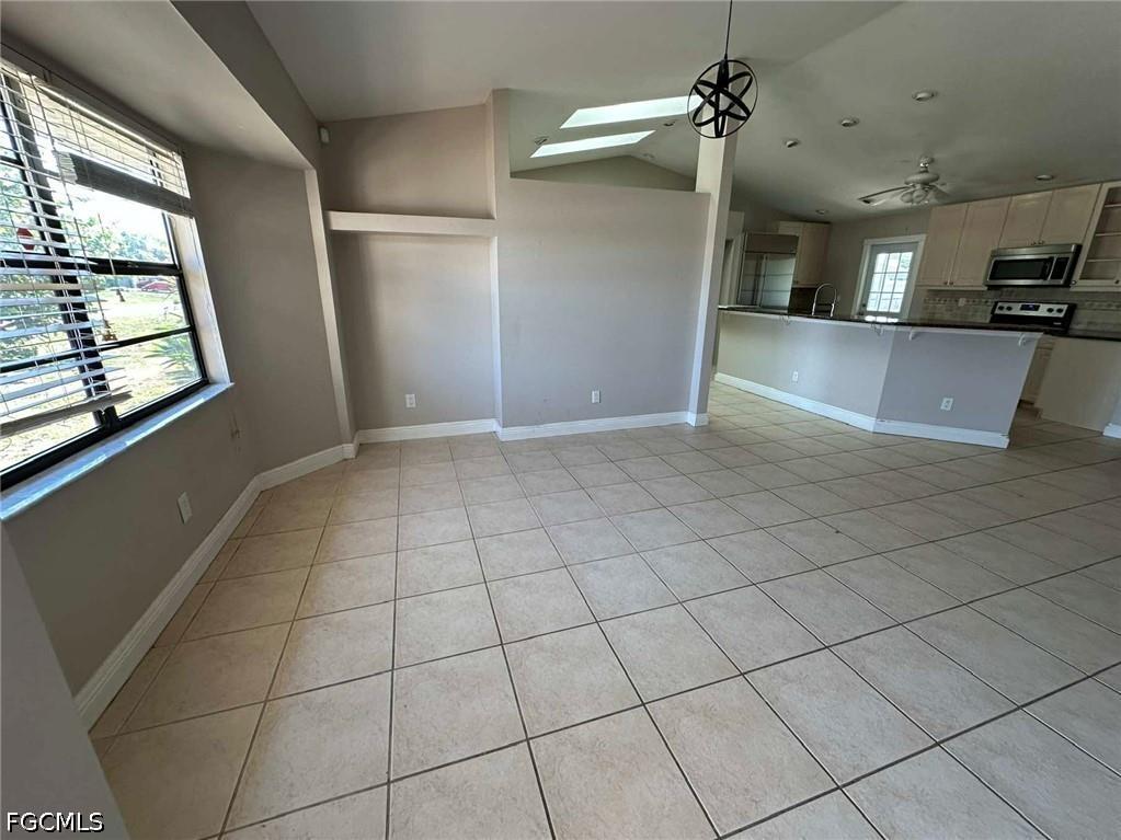 210 SE 4th Street Cape Coral FL 33990 2026020533 image4
