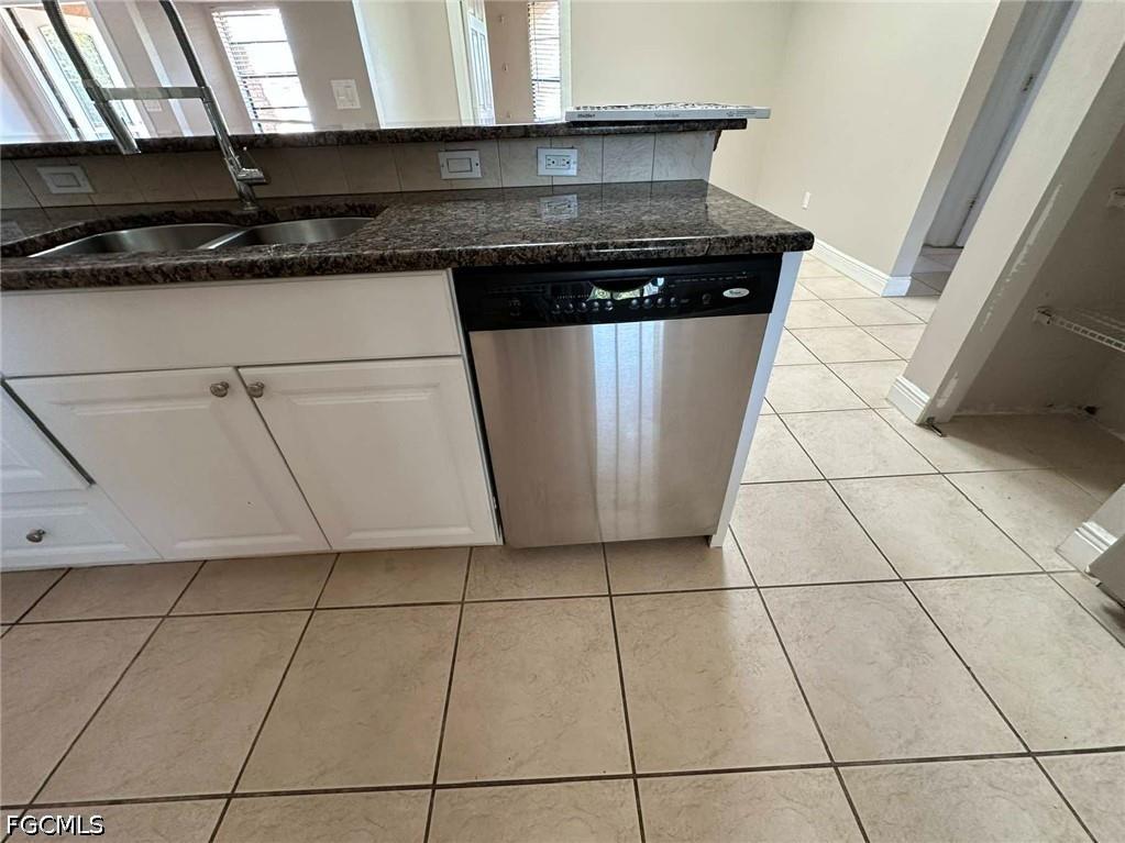 210 SE 4th Street Cape Coral FL 33990 2026020533 image7