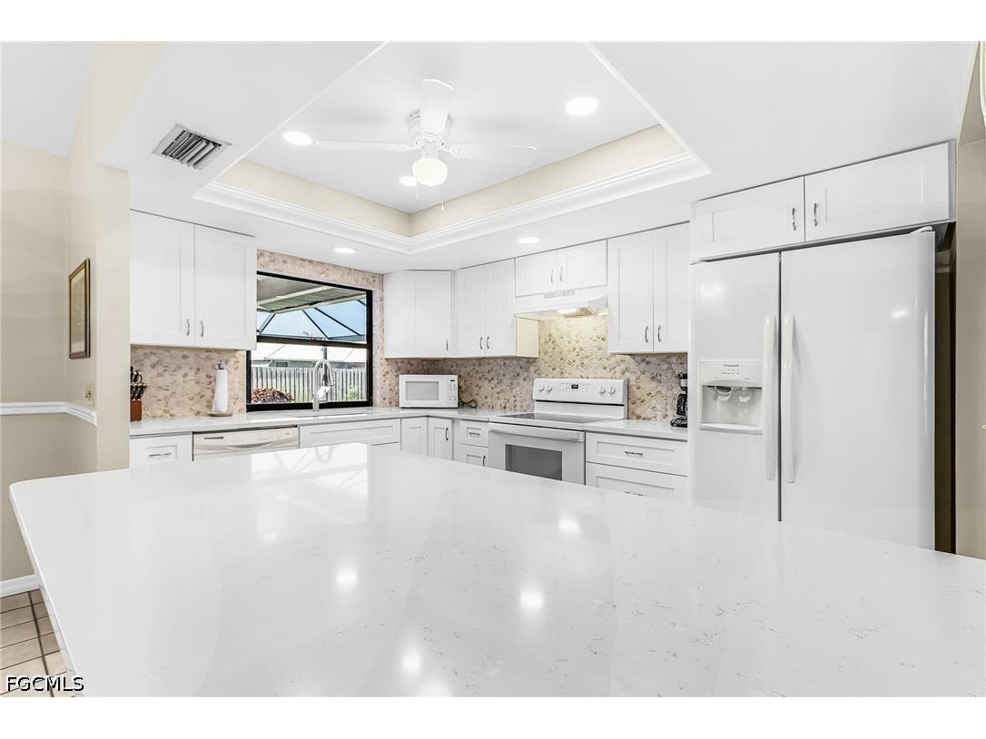 210 SW 43rd Lane Cape Coral FL 33914 2026022411 image10
