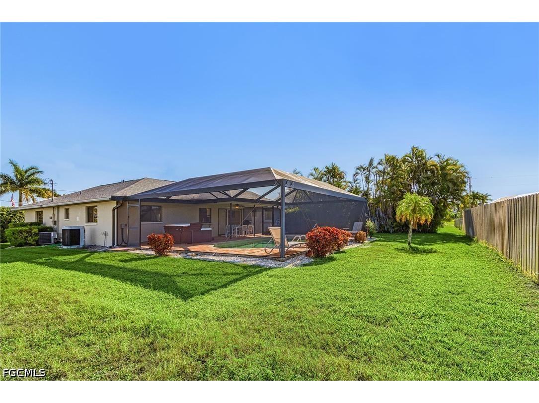 210 SW 43rd Lane Cape Coral FL 33914 2026022411 image24