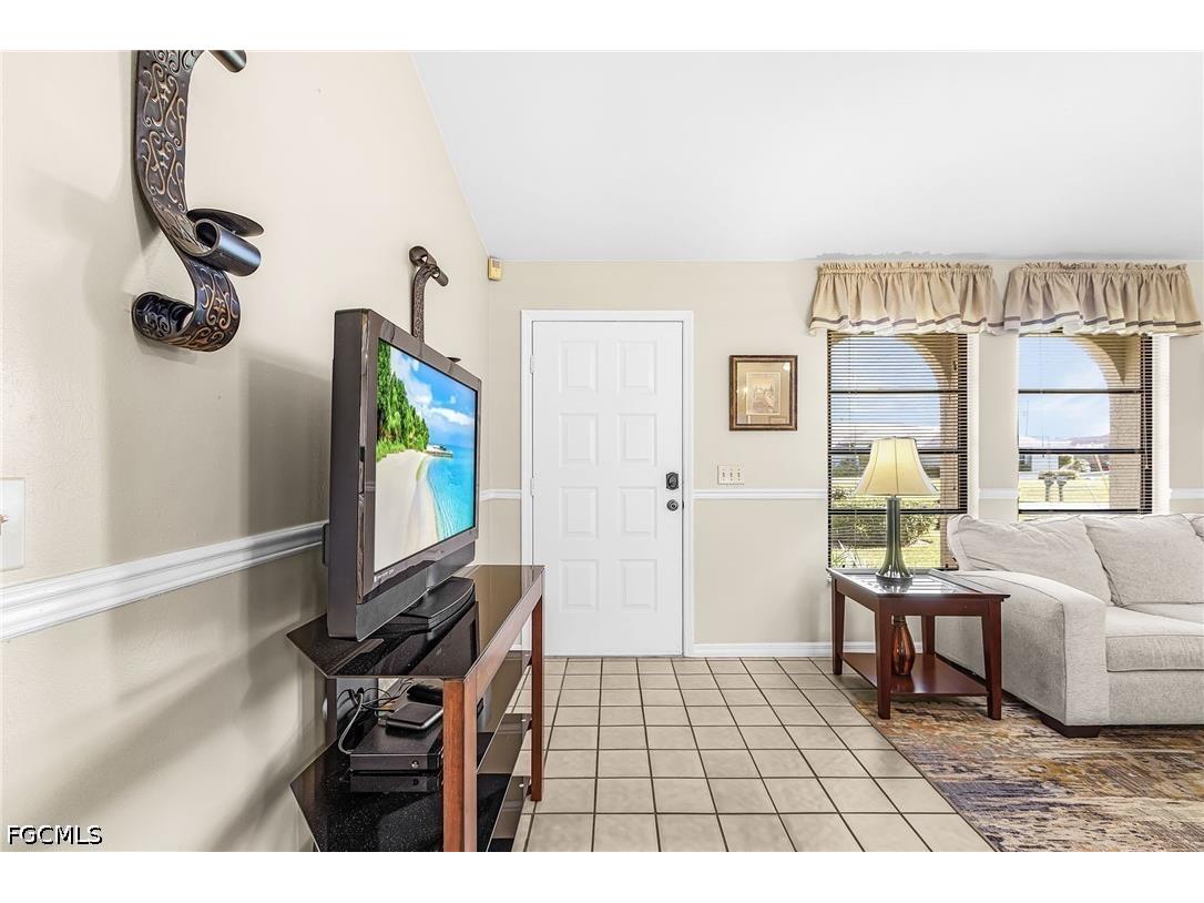 210 SW 43rd Lane Cape Coral FL 33914 2026022411 image4