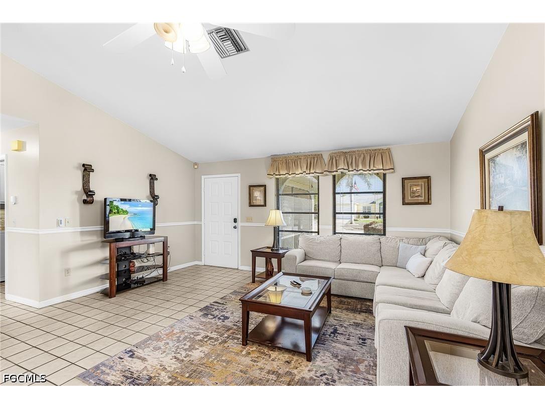 210 SW 43rd Lane Cape Coral FL 33914 2026022411 image6